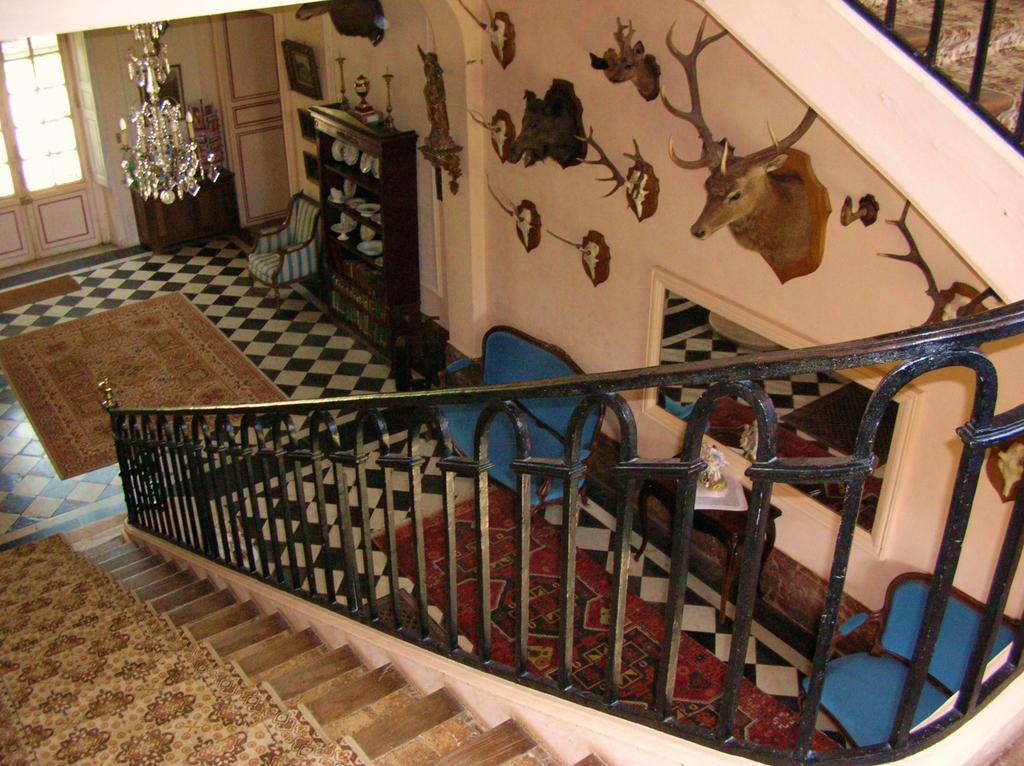 Chateau De Fleury La Foret Igoville Exterior photo